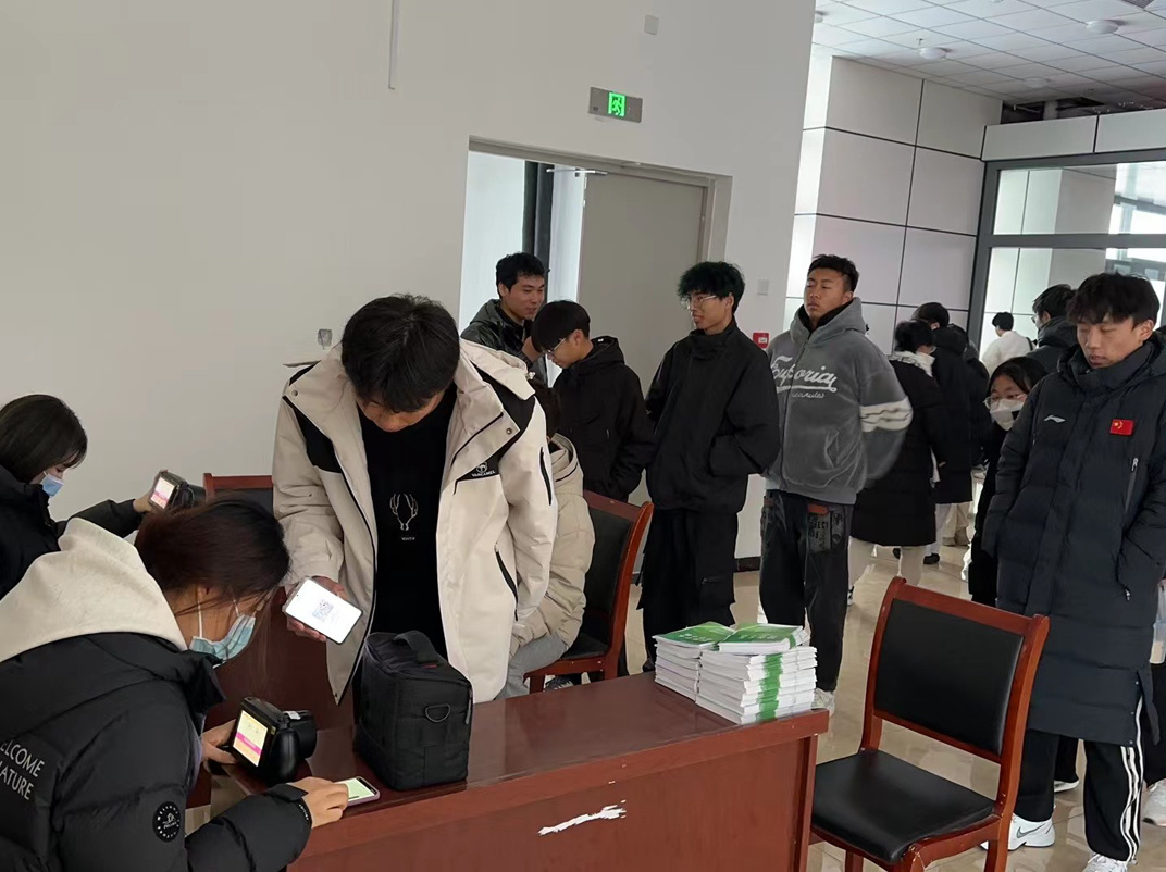 關注近(jìn)視(shì)防控—石家(jiā)莊眼科(kē)醫(yī)院走進信工(gōng)學院開(kāi)展愛(ài)眼科(kē)普講座